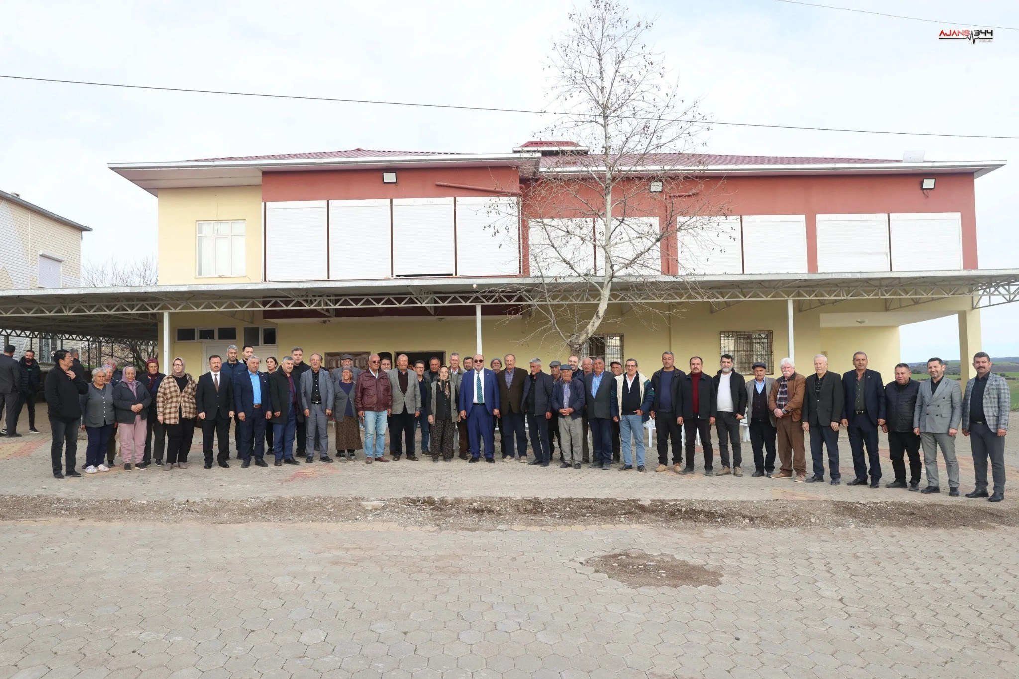 Başkan Akpınar Mahalle Toplantısında Talepleri Dinledi