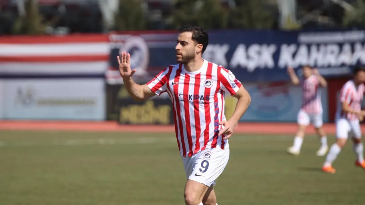 Kemal Rüzgar Gol Krallığında Zirvede: 25 Maçta 30 Gol