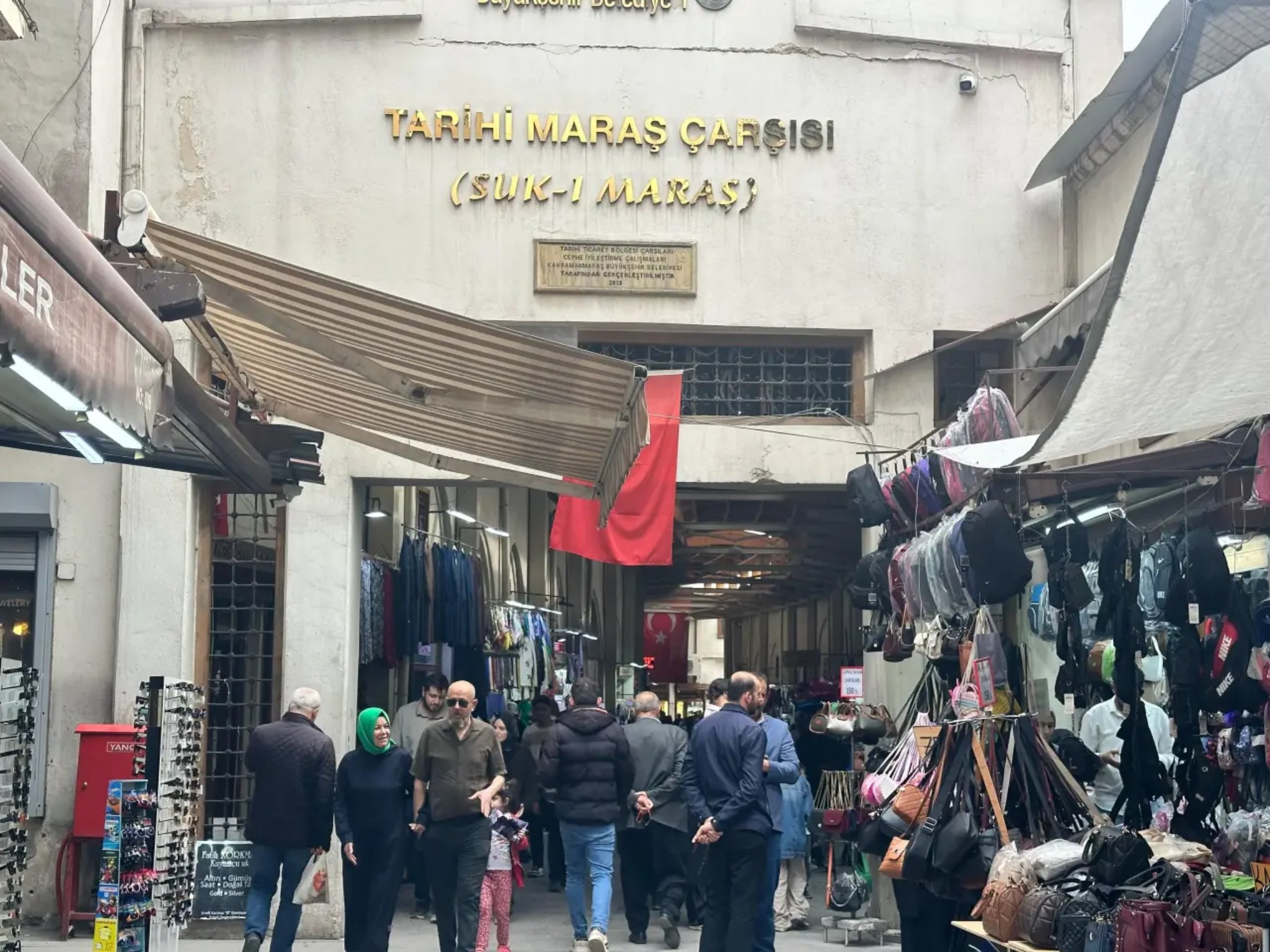 Bayram Öncesi Tarihi Çarşıda Yoğunluk