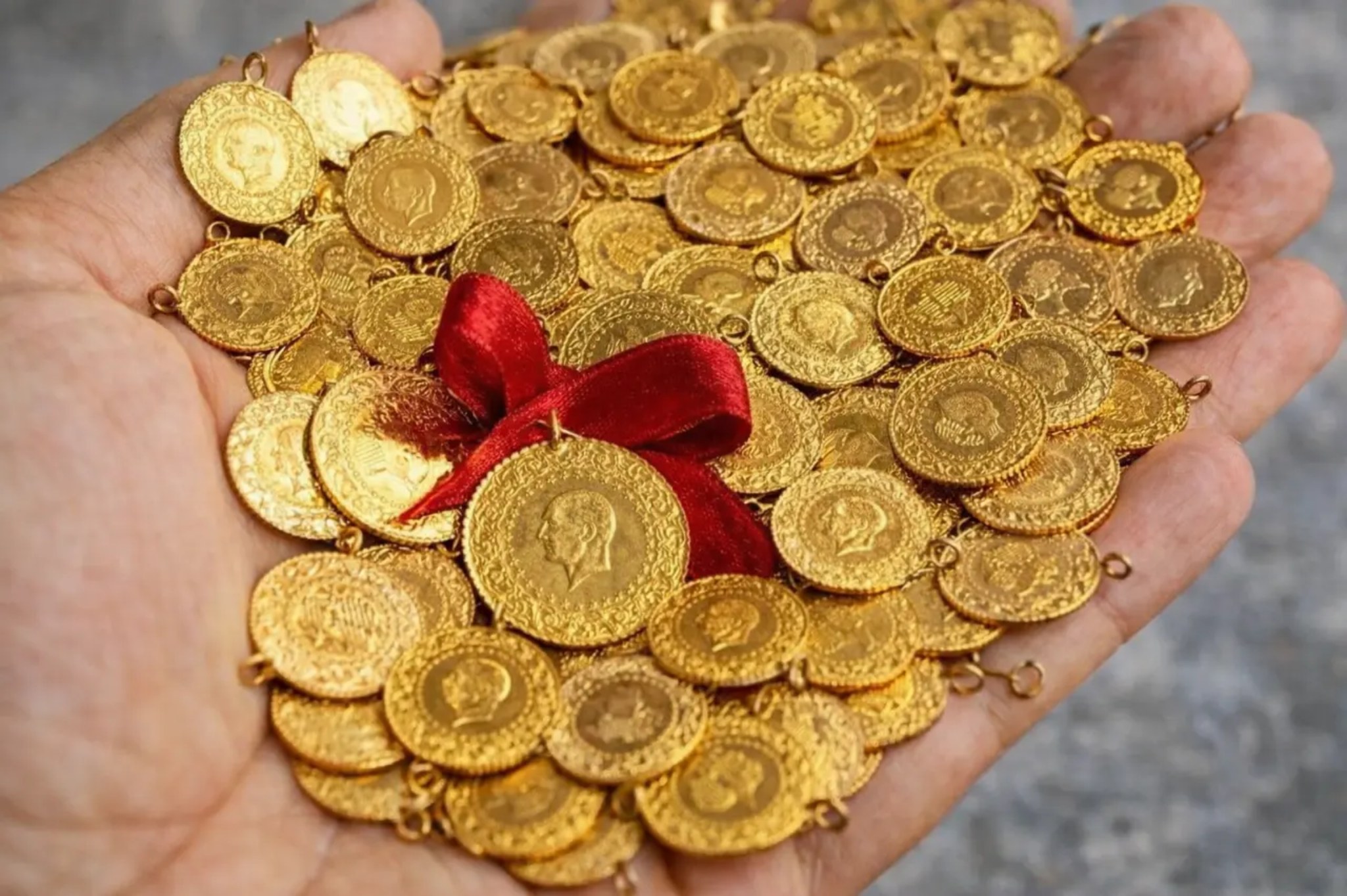 Enflasyon Verisi Sonrası Altın Fiyatları Geriledi