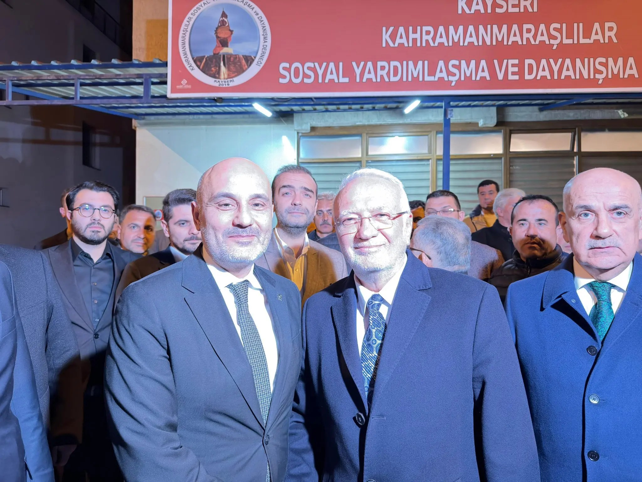 Kayseri’de Kahramanmaraşlılar Aynı Sofrada