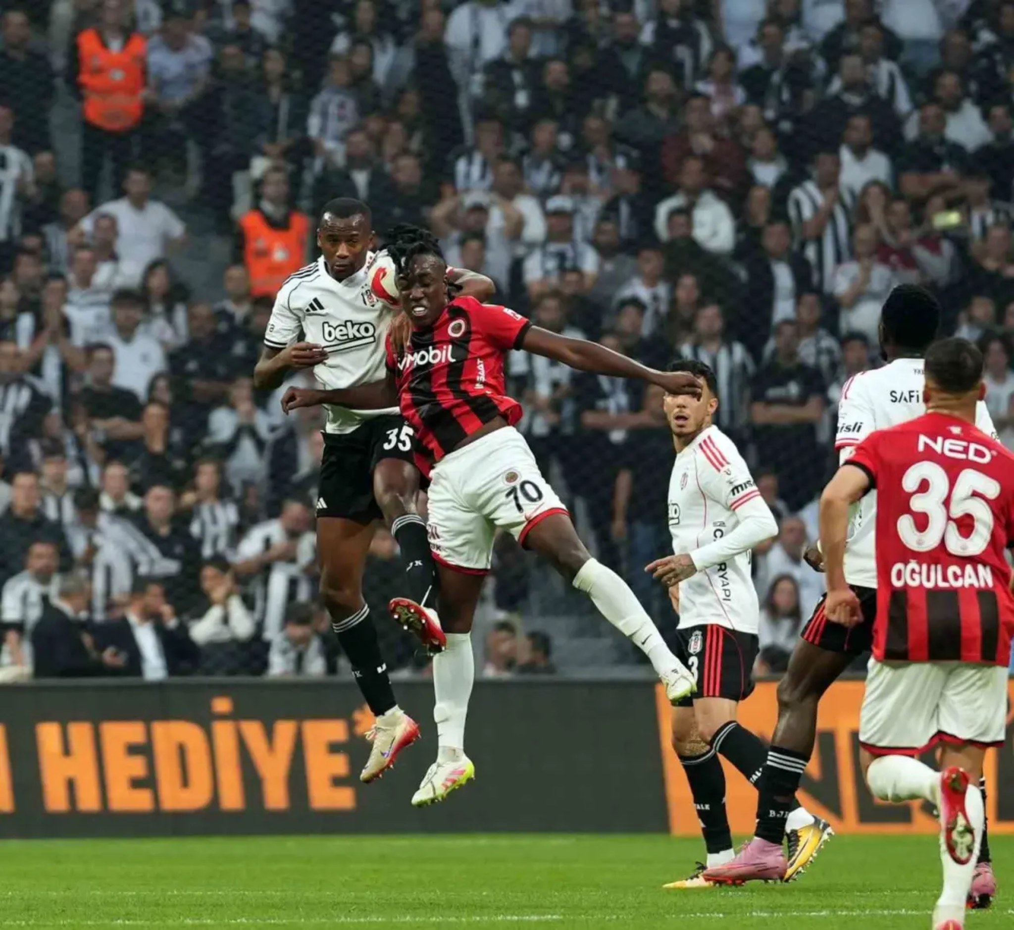 Beşiktaş Deplasmanda Gençlerbirliği’ni 2-0 Mağlup Etti