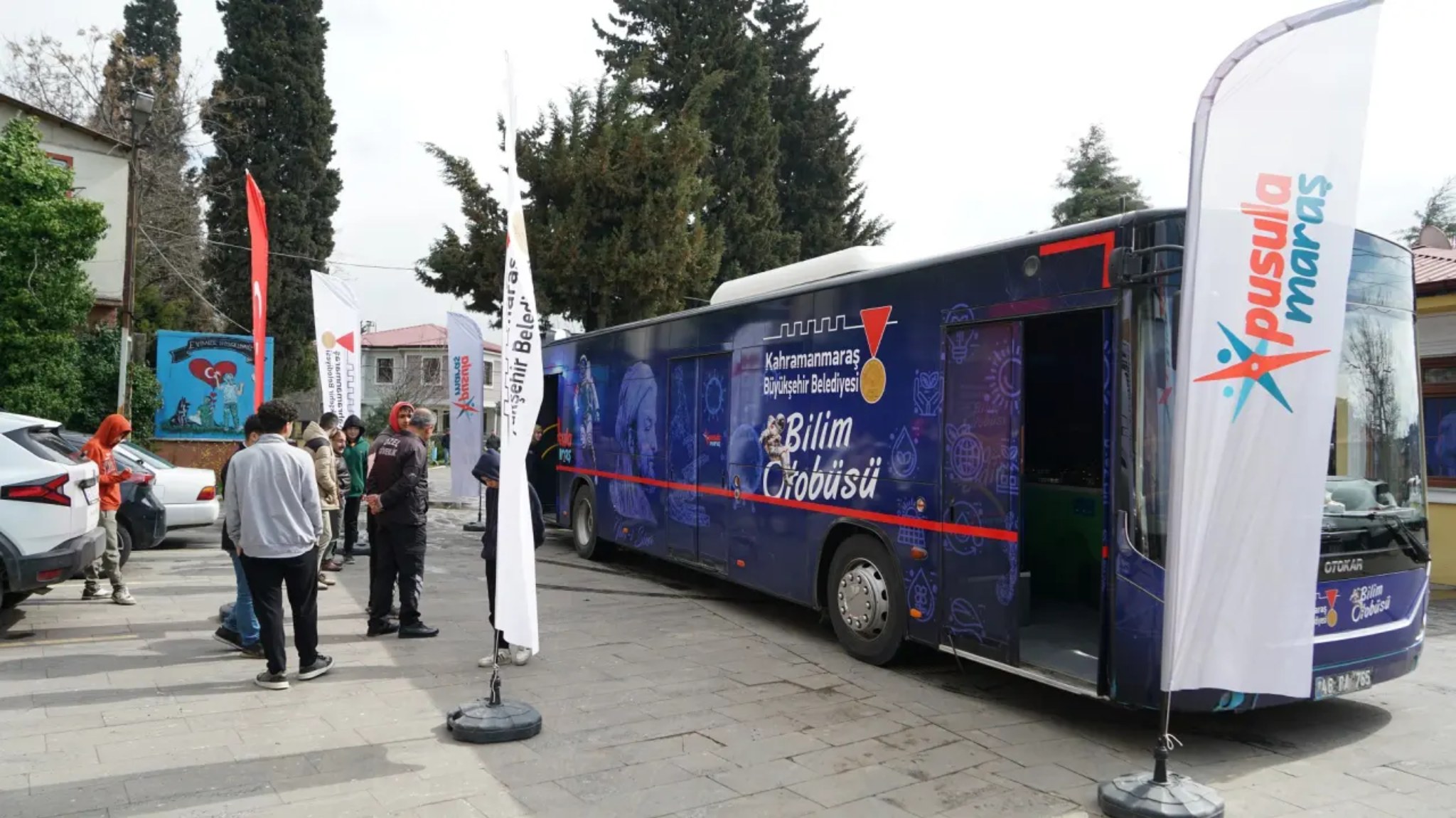 Pusula Maraş Bilim Otobüsü, Çocuk Evleri Sitesi'nde Eğlenceli Bilim Gününe İmza Attı