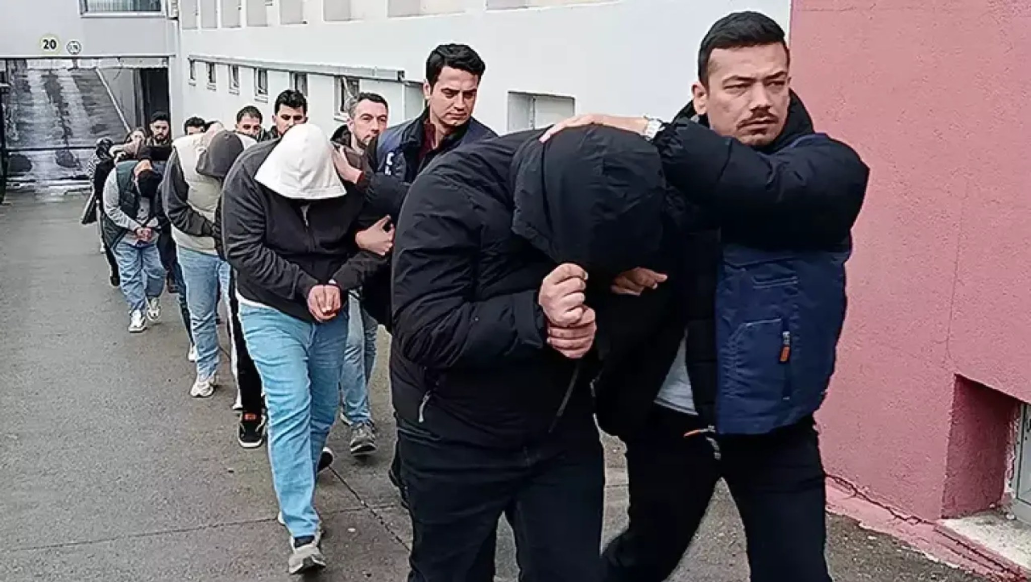 Kahramanmaraş’ta 3 Organize Çete Çökertildi: 397 Kişiye İşlem Yapıldı