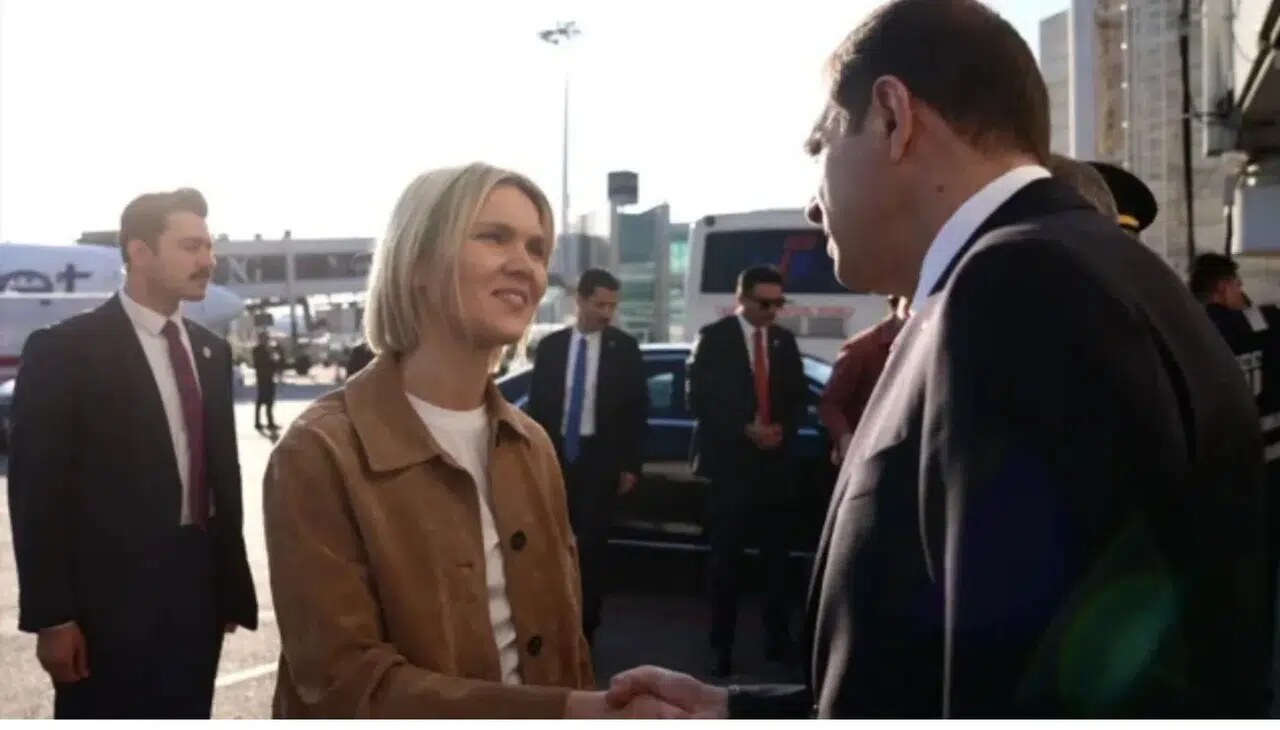 Ankara NATO Zirvesi'nin Sürpriz İsmi: İzlanda Başbakanı Frostadóttir'e Türklerden Yoğun İlgi