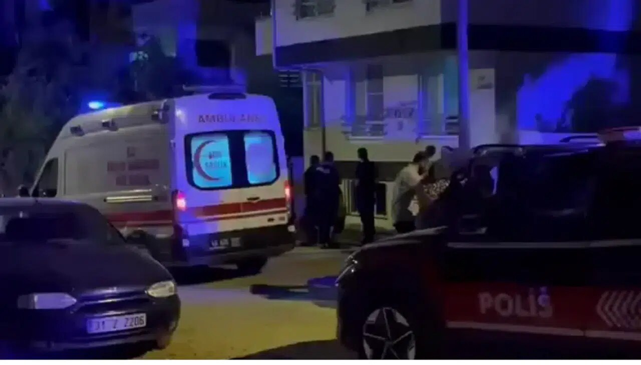 Karamanlı Mahallesi'nde Dehşet Dolu Gece: Evde Bıçaklı Saldırı