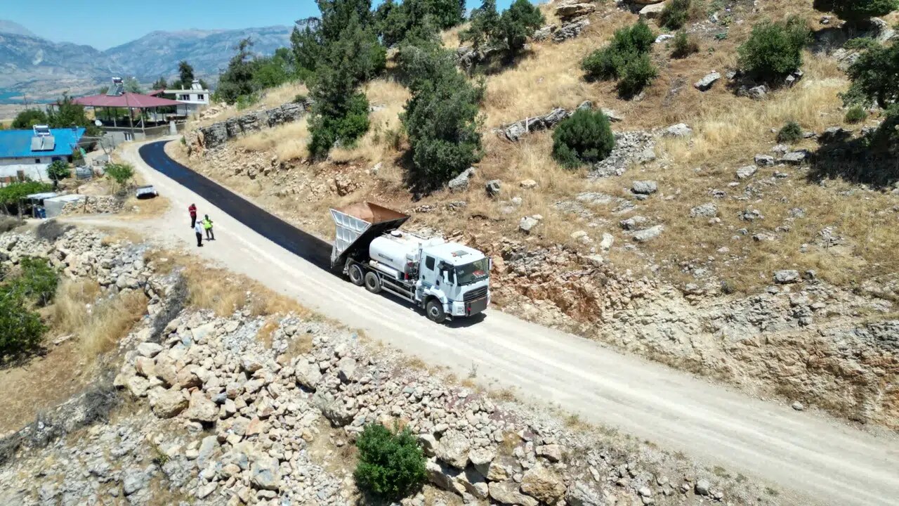 Dulkadiroğlu'nda Ulaşımı Rahatlatacak Hamle! Karagöl-Çobanlı Yolunda Sona Doğru