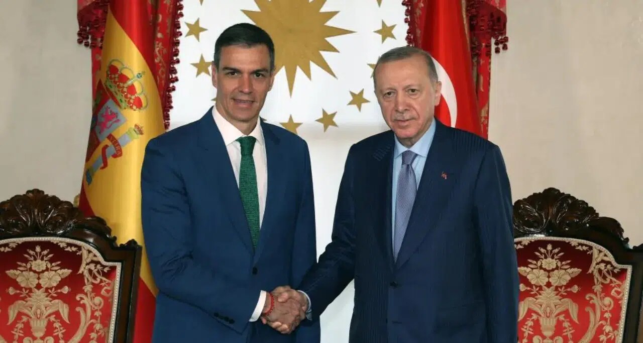 Erdoğan'dan Sanchez'e Tebrik Telefonu: Gazze Mesajı Dikkat Çekti