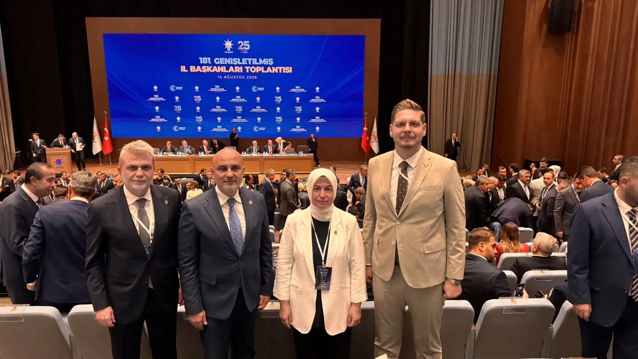 AK Parti Kahramanmaraş Heyeti Ankara’daki Toplantıya Katıldı