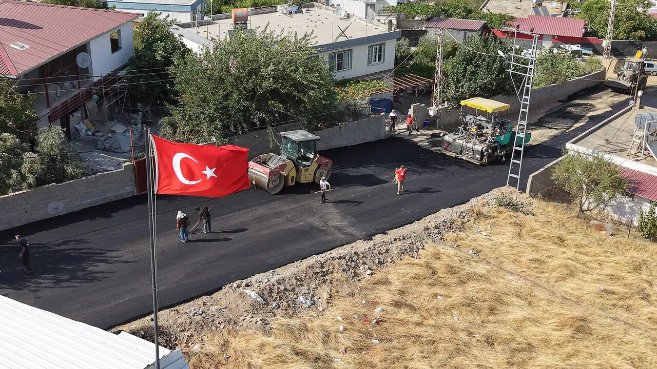 Kahramanmaraş Fatmalı’ya 15 Milyonluk Yol Hamlesi