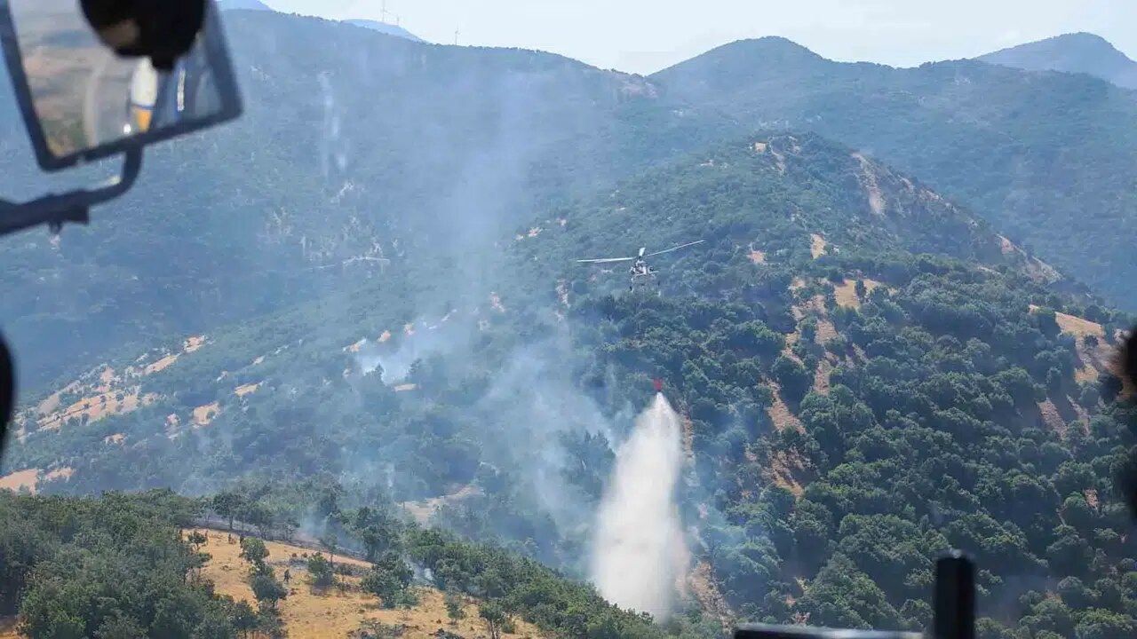 Kahramanmaraş’ta Yangın Alarmı: 5 Helikopter Havalandı