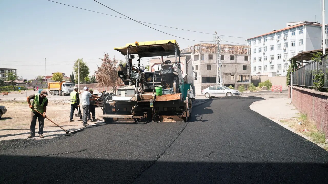 Ballıca’da Asfalt Çalışmaları Mahalle Geneline Yayılıyor