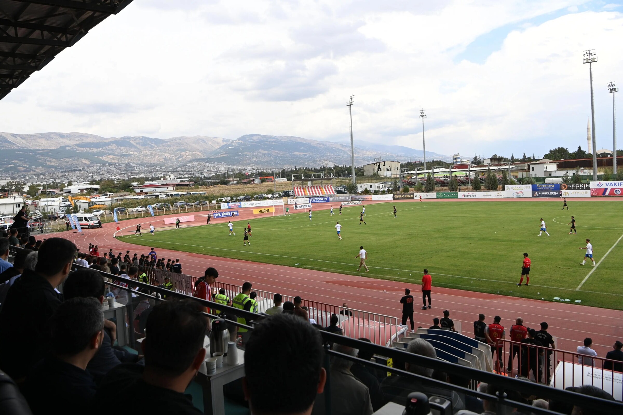Milletvekili Debgici’den İstiklalspor’a Galibiyet Tebriği
